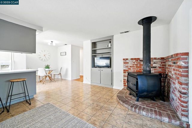 1437 Rolling Hill Way, Martinez, CA 94553