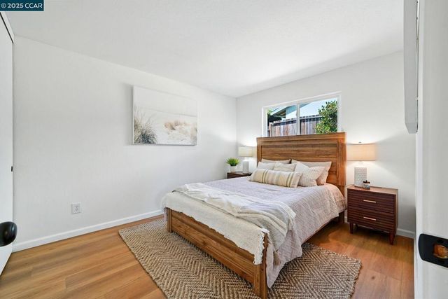 1437 Rolling Hill Way, Martinez, CA 94553