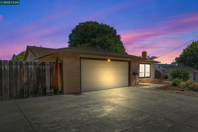 1437 Rolling Hill Way, Martinez, CA 94553