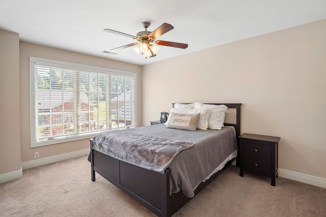 250 Summer Breeze Drive, Somerset, KY 42503