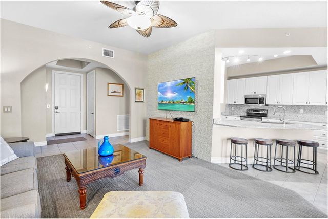 98 VIVANTE BOULEVARD 410, Punta Gorda, FL 33950