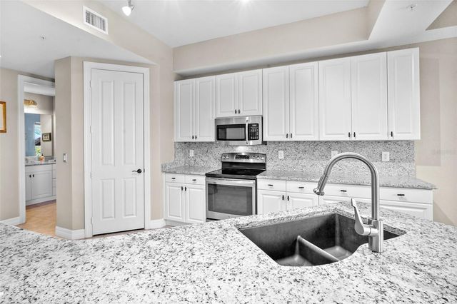 98 VIVANTE BOULEVARD 410, Punta Gorda, FL 33950
