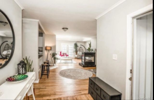 3251 Neptune Avenue, Oceanside, NY 11572