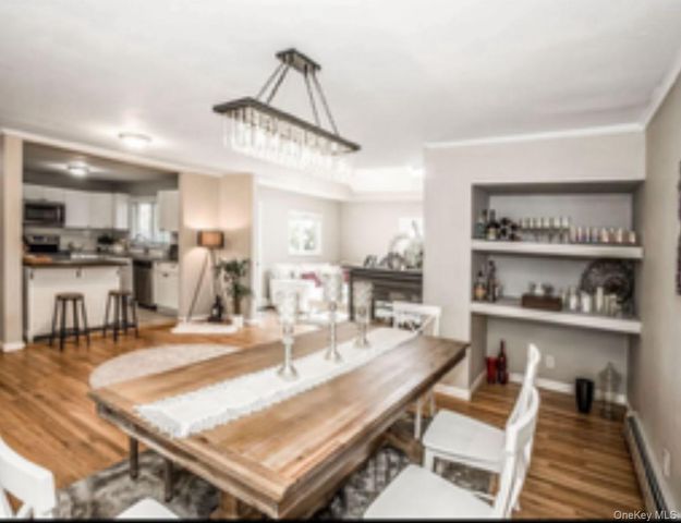 3251 Neptune Avenue, Oceanside, NY 11572