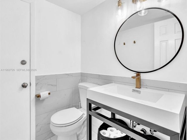 1345 West Ave 201, Miami Beach, FL 33139