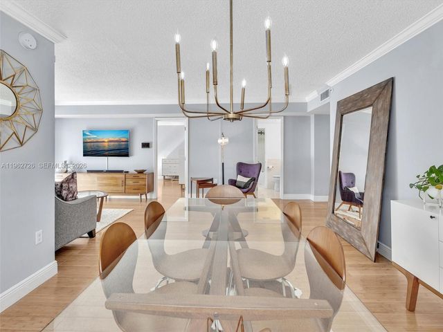 1345 West Ave 201, Miami Beach, FL 33139