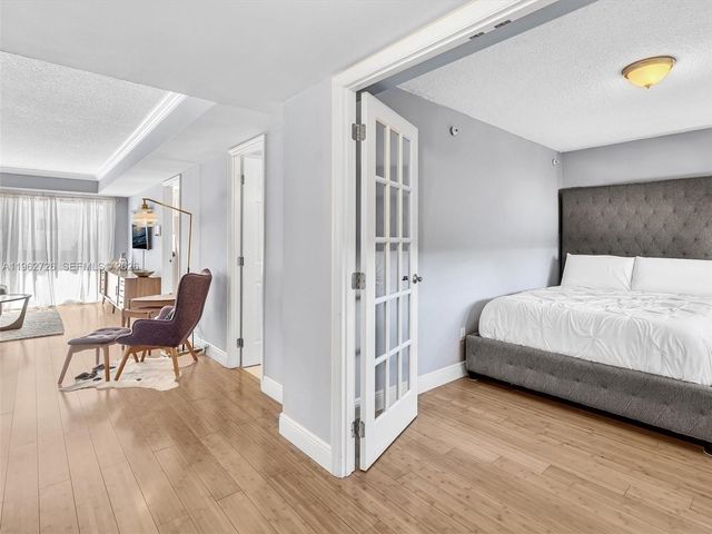 1345 West Ave 201, Miami Beach, FL 33139