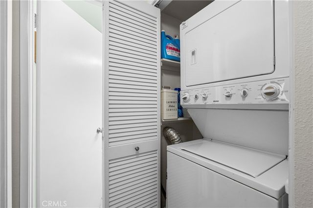 26926 Flo Lane 419, Canyon Country, CA 91351