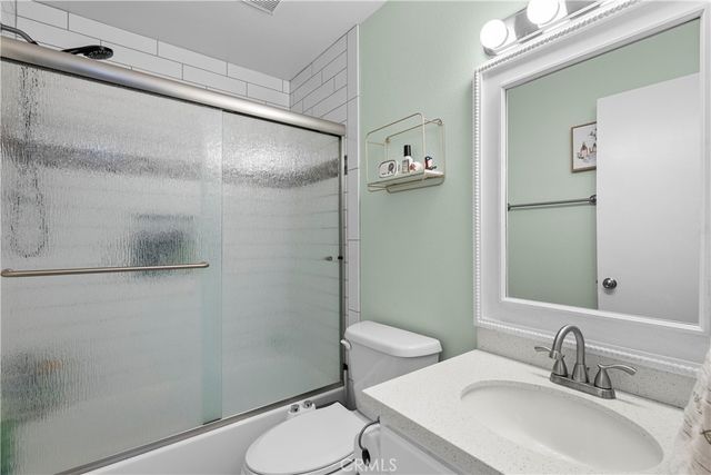 26926 Flo Lane 419, Canyon Country, CA 91351