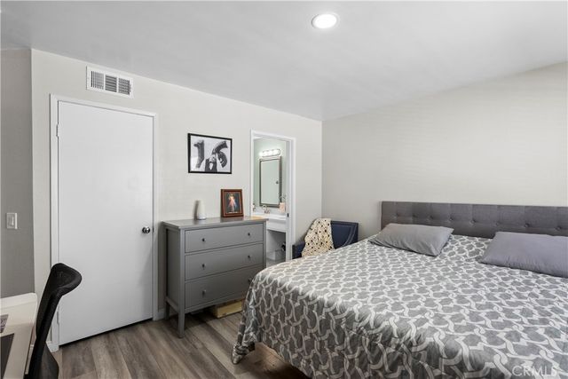 26926 Flo Lane 419, Canyon Country, CA 91351