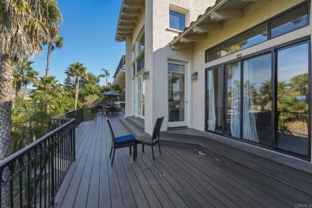 2524 La Costa Avenue, Carlsbad, CA 92009