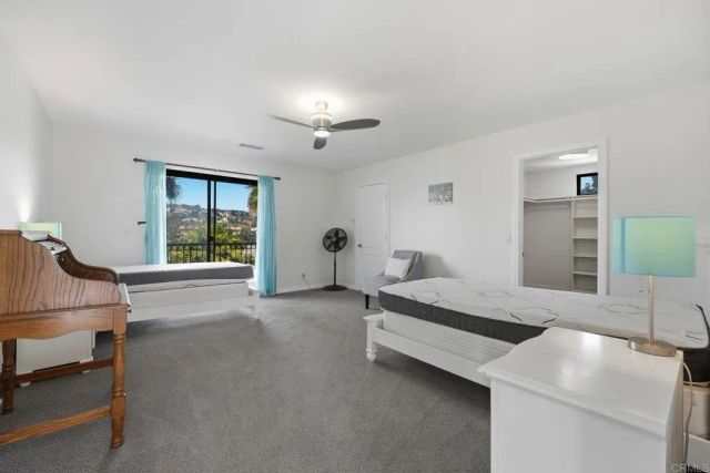 2524 La Costa Avenue, Carlsbad, CA 92009