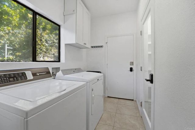 2524 La Costa Avenue, Carlsbad, CA 92009