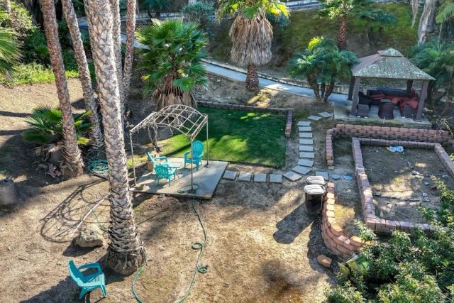 2524 La Costa Avenue, Carlsbad, CA 92009