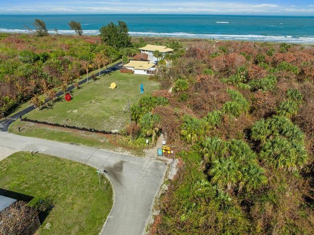 2319 Tamarind Drive 102, Fort Pierce, FL 34949