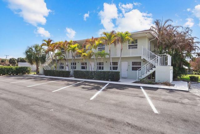 2319 Tamarind Drive 102, Fort Pierce, FL 34949