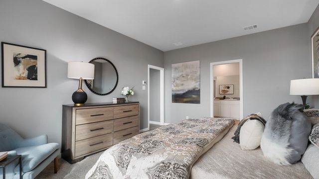 4325 VALLEY BROOK Drive, Fort Worth, TX 76036