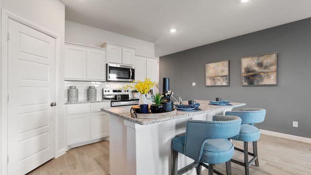 4325 VALLEY BROOK Drive, Fort Worth, TX 76036