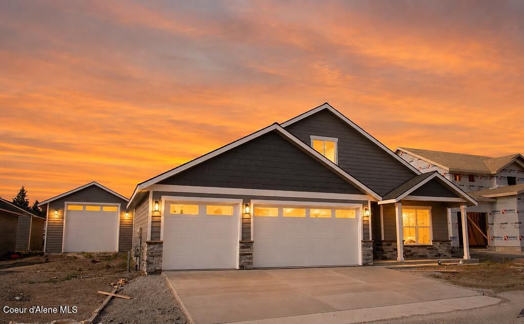 4497 E Savea LN, Post Falls, ID 83854 photo 1