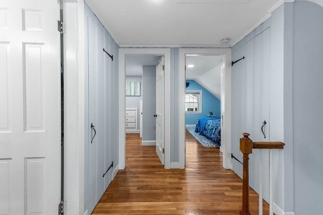 61 Ledgewood Rd, Dedham, MA 02026