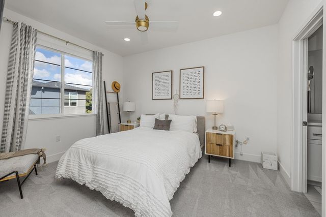 242 242 Bolt Ct, Hayward, CA 94544