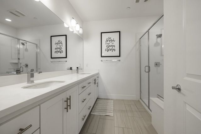 242 242 Bolt Ct, Hayward, CA 94544