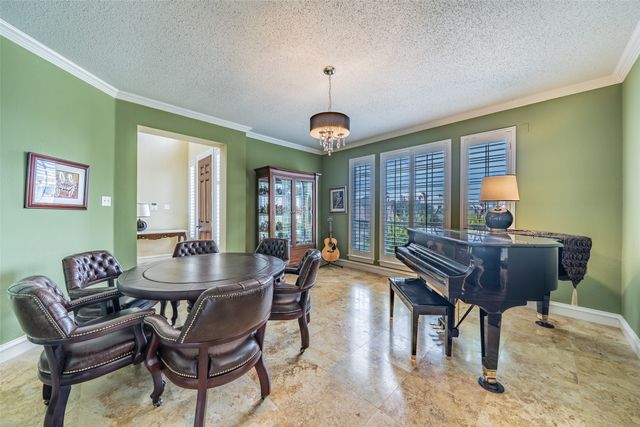 2700 Sunset Circle, Plano, TX 75093