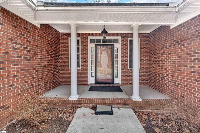 1432 Hunters Trail, Anderson, SC 29625