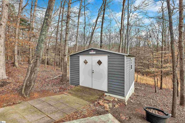 1432 Hunters Trail, Anderson, SC 29625