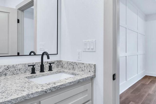 99 St.Clair, Longview, TX 75605