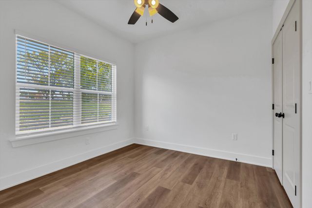 99 St.Clair, Longview, TX 75605