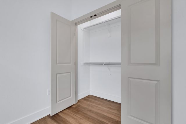 99 St.Clair, Longview, TX 75605