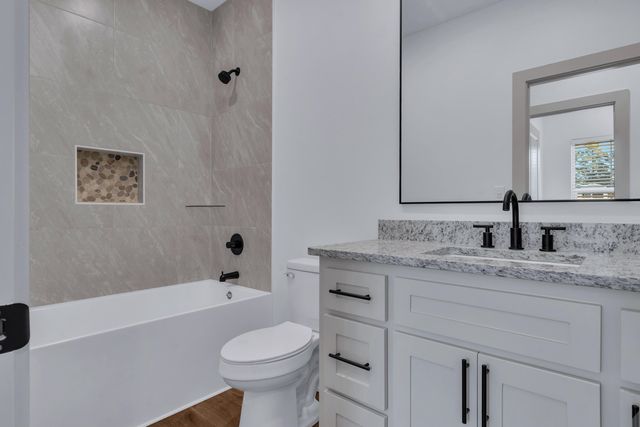 99 St.Clair, Longview, TX 75605