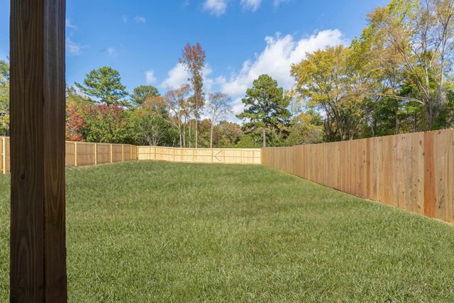 99 St.Clair, Longview, TX 75605