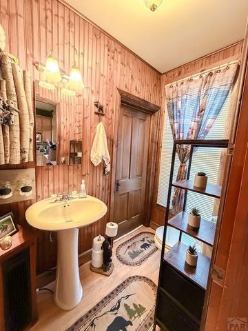 802 Raton Ave, La Junta, CO 81050