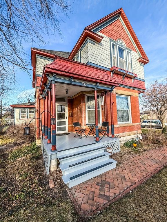 802 Raton Ave, La Junta, CO 81050