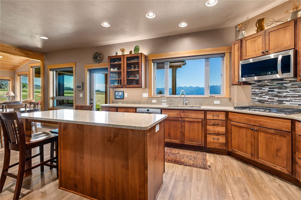 Image 16 of property listing at 2904 Home Acres Road, Stevensville, MT 59870