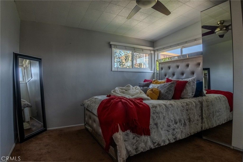 Image 12 of property listing at 128 E 67th, Long Beach, CA 90805