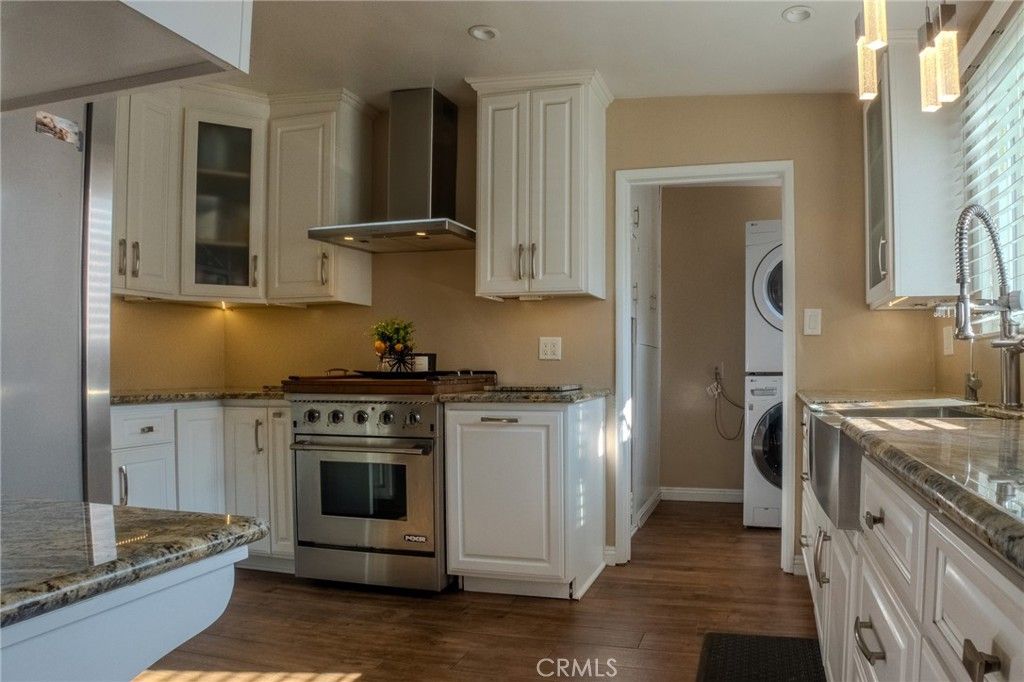 Image 21 of property listing at 128 E 67th, Long Beach, CA 90805