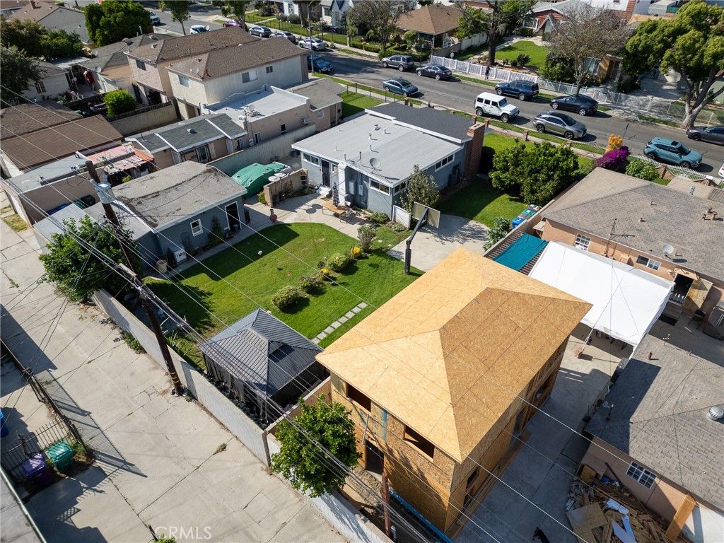 Image 35 of property listing at 128 E 67th, Long Beach, CA 90805