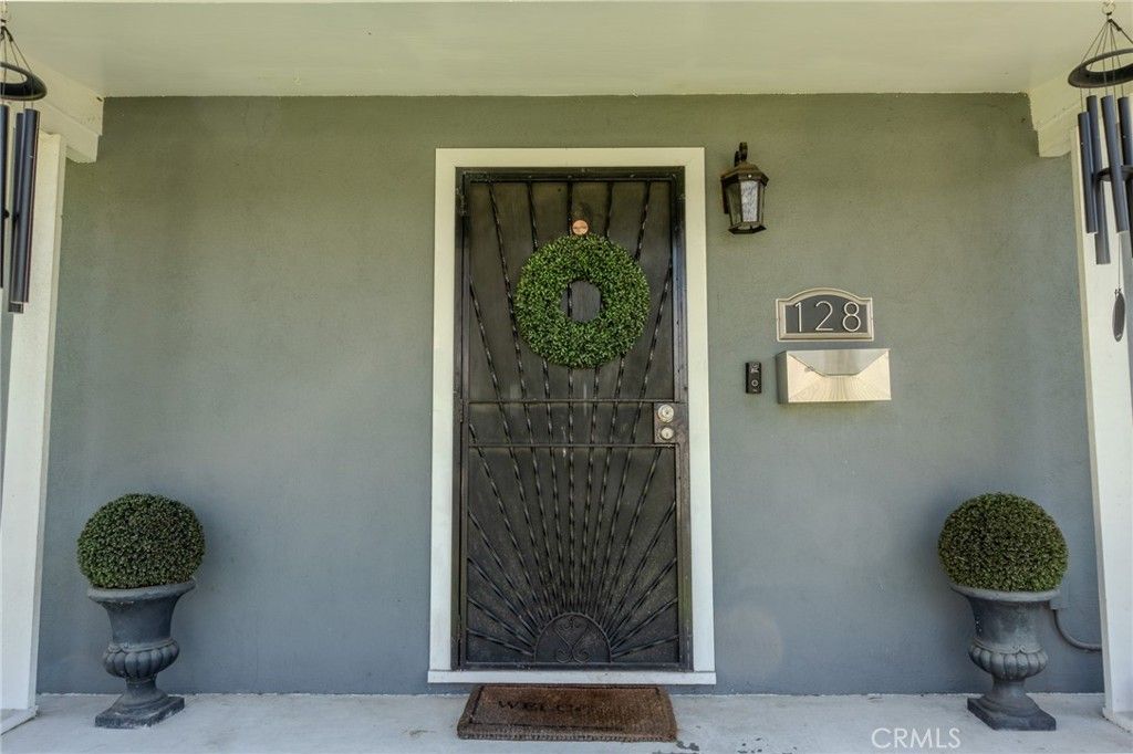 Image 40 of property listing at 128 E 67th, Long Beach, CA 90805
