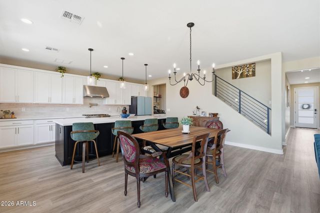 3592 W COBALT Court, San Tan Valley, AZ 85144