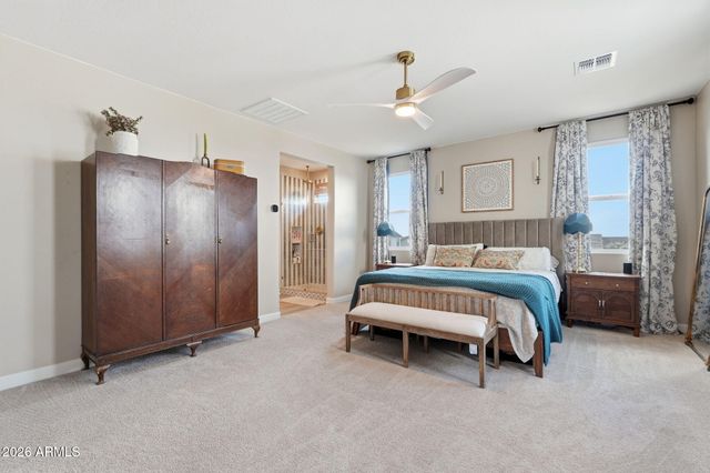 3592 W COBALT Court, San Tan Valley, AZ 85144