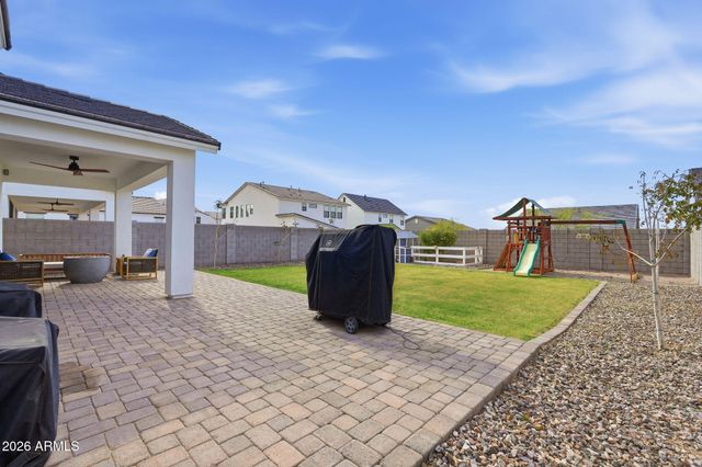 3592 W COBALT Court, San Tan Valley, AZ 85144