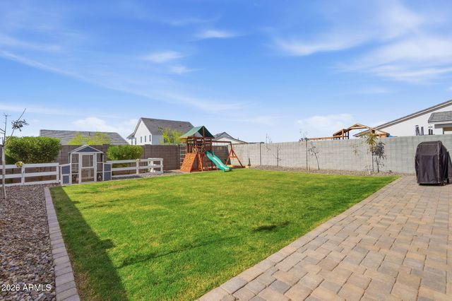 3592 W COBALT Court, San Tan Valley, AZ 85144