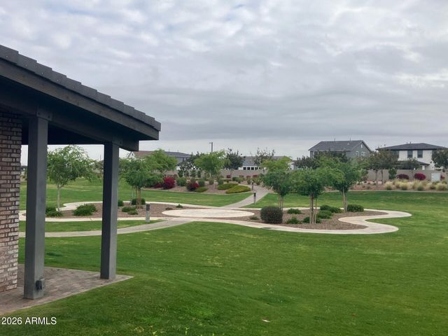 3592 W COBALT Court, San Tan Valley, AZ 85144