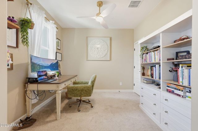 3592 W COBALT Court, San Tan Valley, AZ 85144