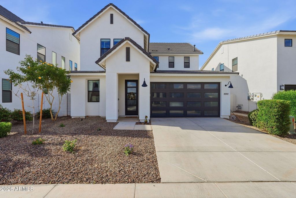 3592 W COBALT Court, San Tan Valley, AZ 85144