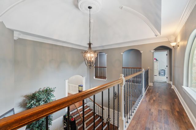 1045 Scarlett Lane, Bauxite, AR 72011