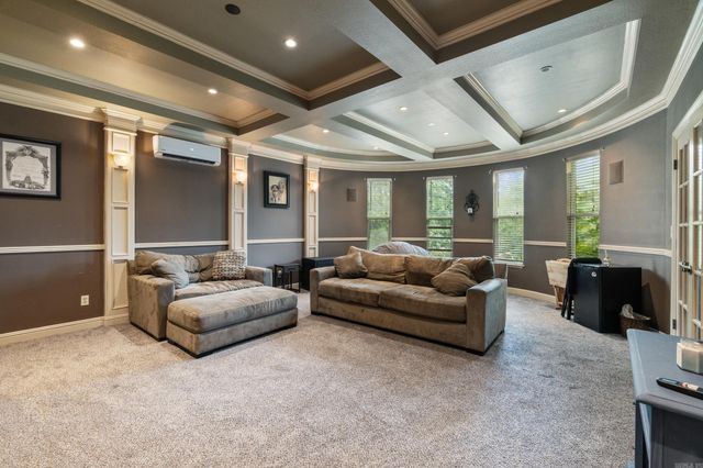 1045 Scarlett Lane, Bauxite, AR 72011